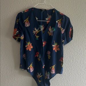 Madewell Navy Floral V-Neck Short Sleeve Top